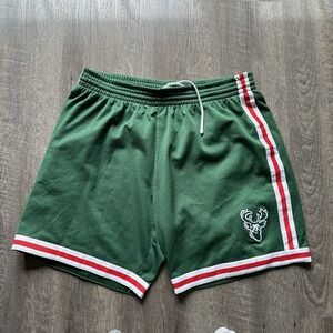 Mitchell & Ness 1971 MILWAUKEE BUCKS NBA Basketball Shorts Hardwood Classics 2XL